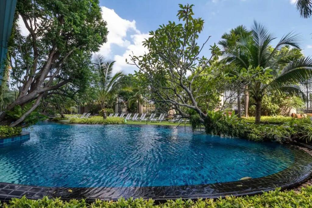 The Riviera Jomtien Apartamento Exterior foto