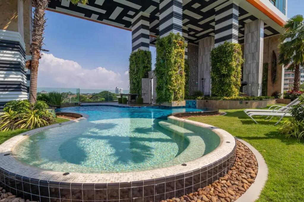 The Riviera Jomtien Apartamento Exterior foto