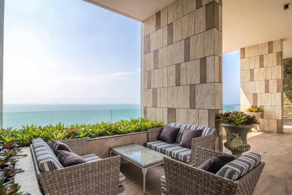 The Riviera Jomtien Apartamento Exterior foto